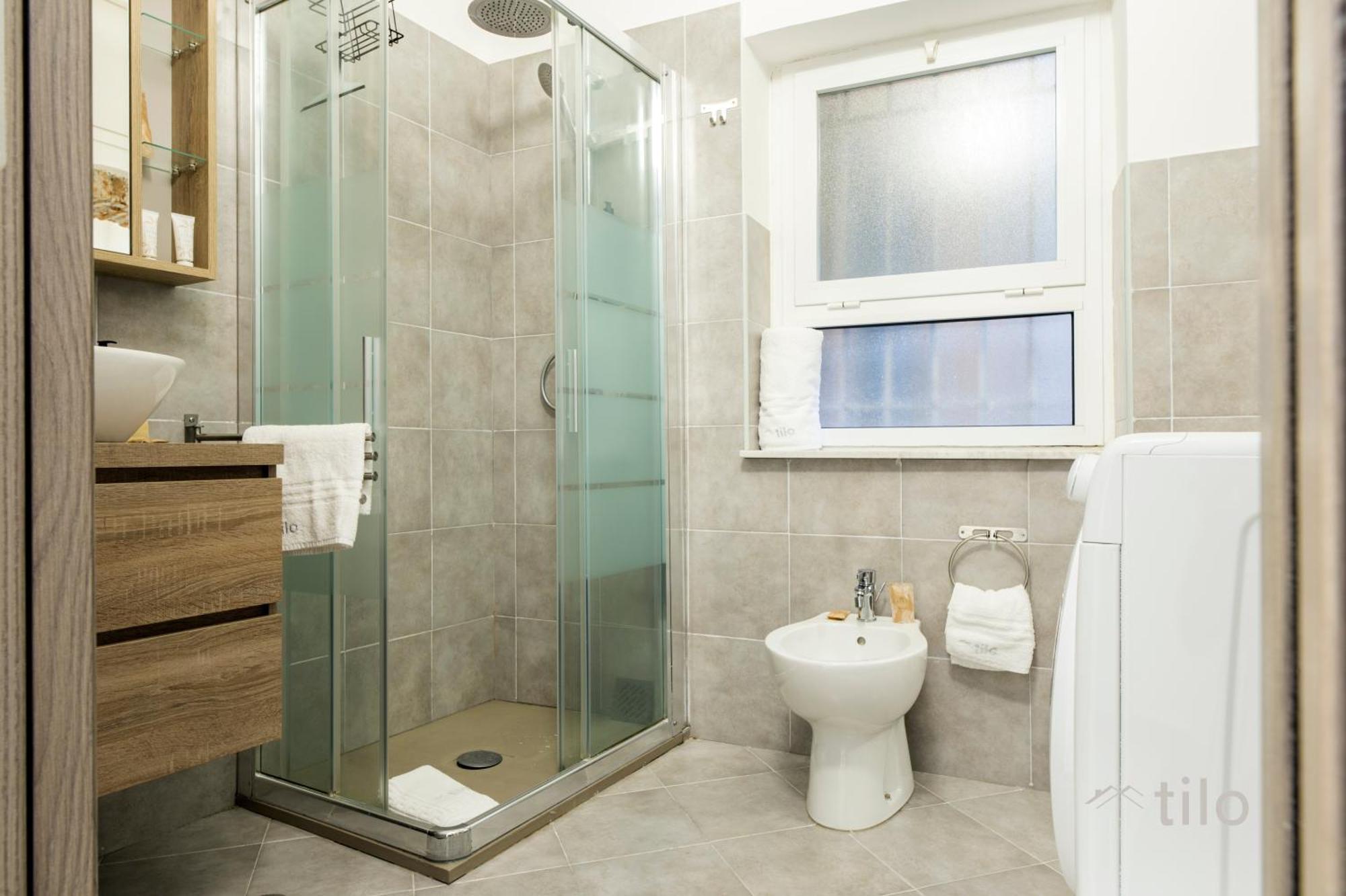 Acquario 3', 2br, Ac, Wifi & Netflix By Tilo * Genua