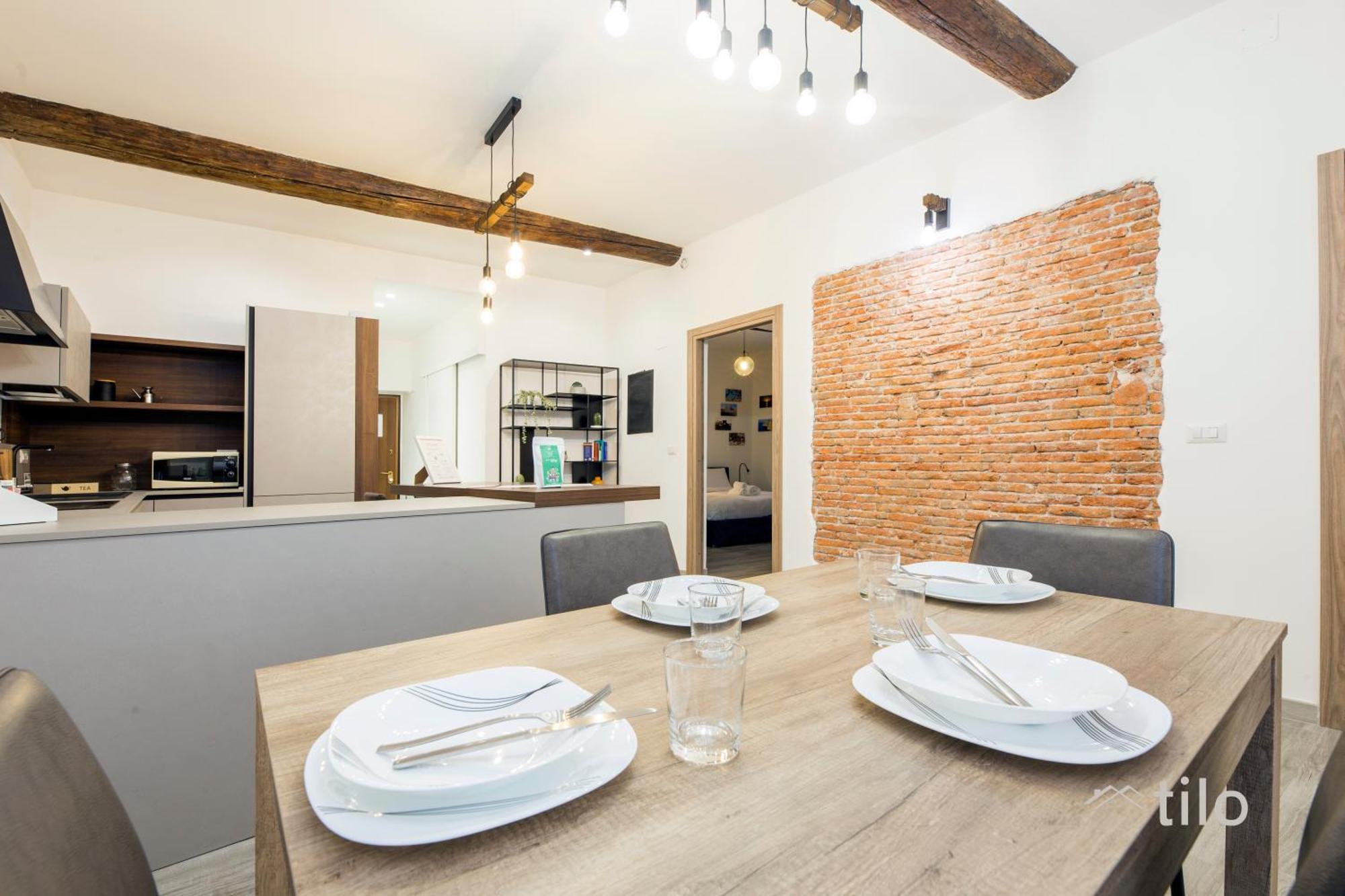 Apartment Acquario 3', 2br, Ac, Wifi & Netflix By Tilo Genua