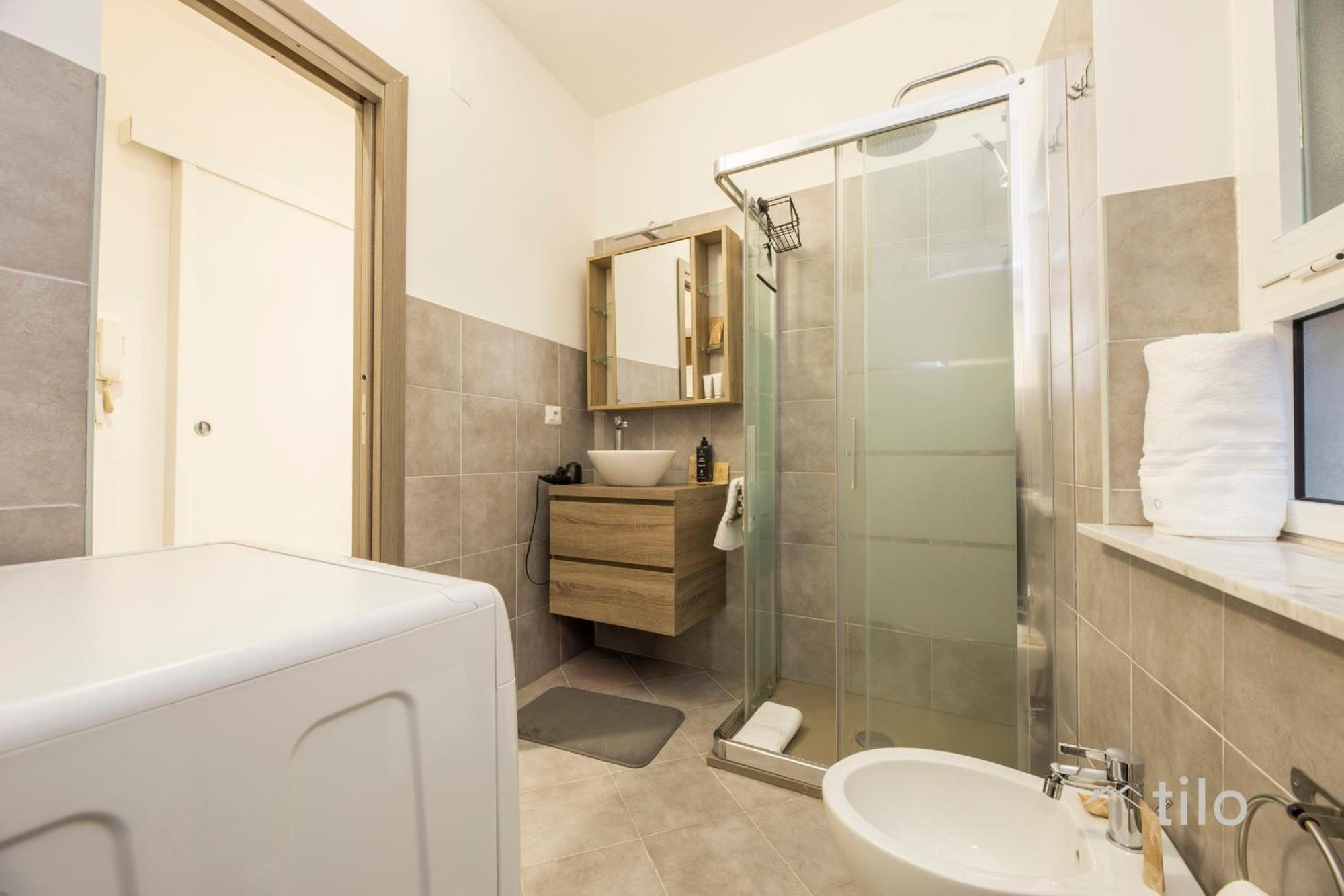 Apartment Acquario 3', 2br, Ac, Wifi & Netflix By Tilo
